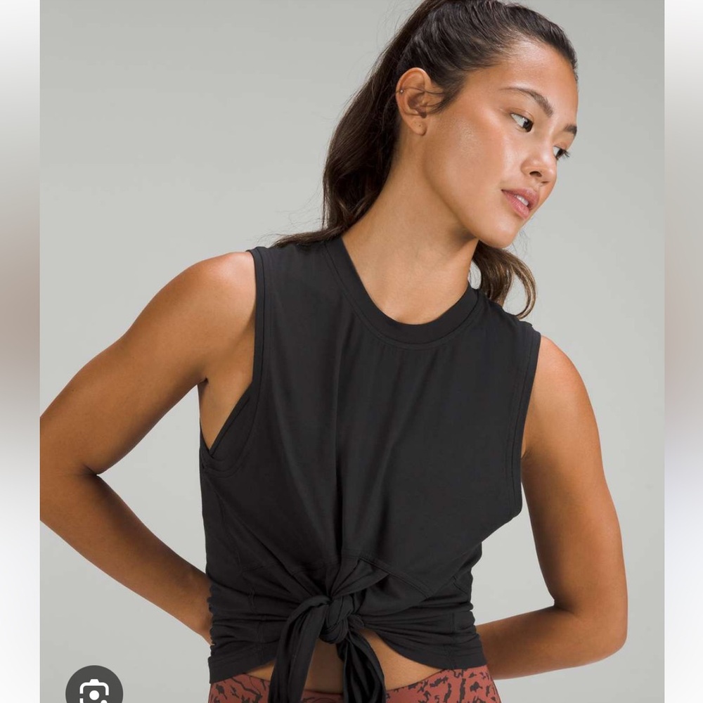 Lululemon Modal-Silk Blend Tie-Front Yoga Tank Top Black Size 6